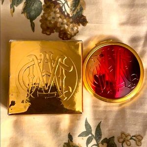 MAC Old English Sheer Spark Powder